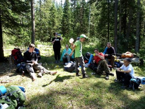 Всем тем, кто уже записался в наши группы на это лето, напоминаю - до походов остаётся не так уж много времени! 02