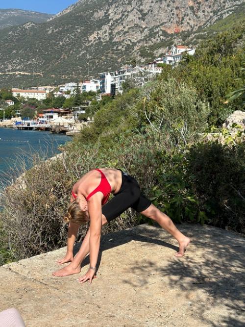 Я для дистанционной работы открыта. 02