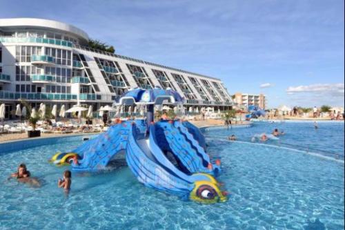 Отели в Болгарии с водными Горками? 05