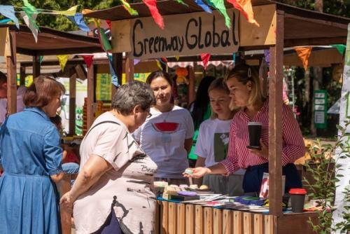 И, конечно же, мы хотим поблагодарить наших участников фестиваля ЭКО - Парк. 04