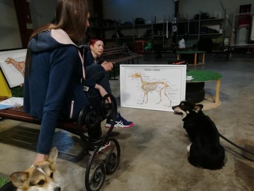 Обыкновенный вторник - самый незаметный день. 01