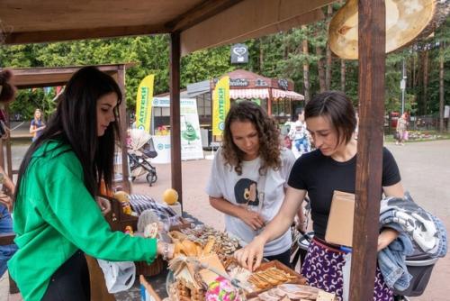 И, конечно же, мы хотим поблагодарить наших участников фестиваля ЭКО - Парк. 07