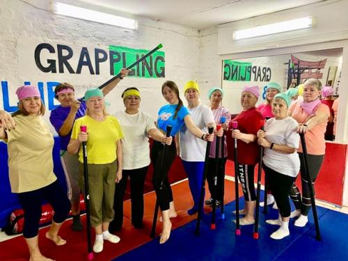 Пост - знакомство.  Всем привет! 02