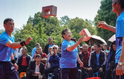 Национальная фитнес - деятельность: упражнения шисуо. 04