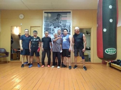 Спортзал, или как сейчас модно называть, фитнес - зал. 03