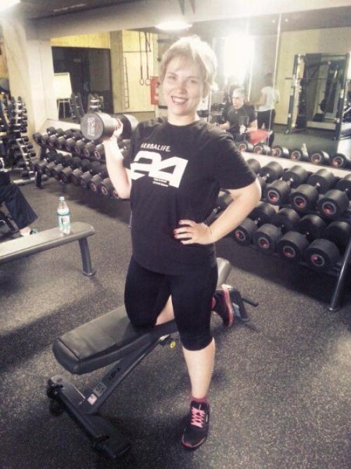 Этим прекрасным утром среды мы решили поделиться с вами историей одной обаятельной и сильной женщины. 03