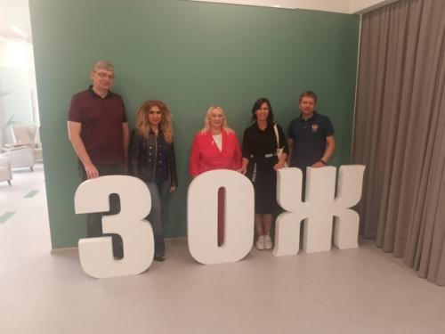 Вместе с коллегами Голубцовым П. в., бегляровой с. в., осенней Е. в., гесслер Д. М., посетили центр московского долголетия Южное Бутово. 02