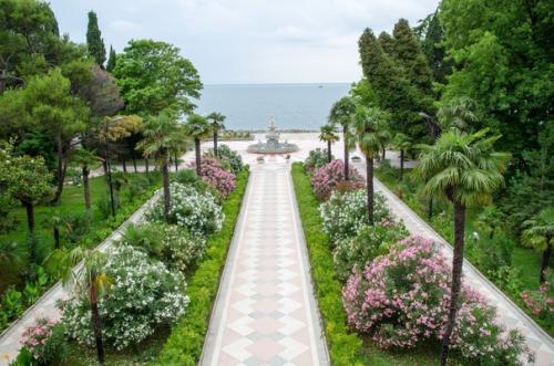 Санаторий Южное Взморье в Адлере - старейшая здравница курорта. 08