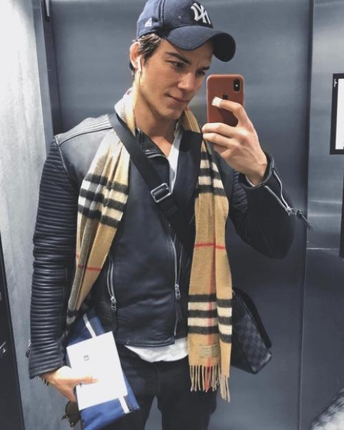 Какой спортивный доктор! 03