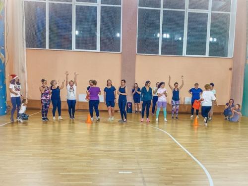 В предверии нового года в спортивных залах СК Металлург было жарко по всем направлениям. 06