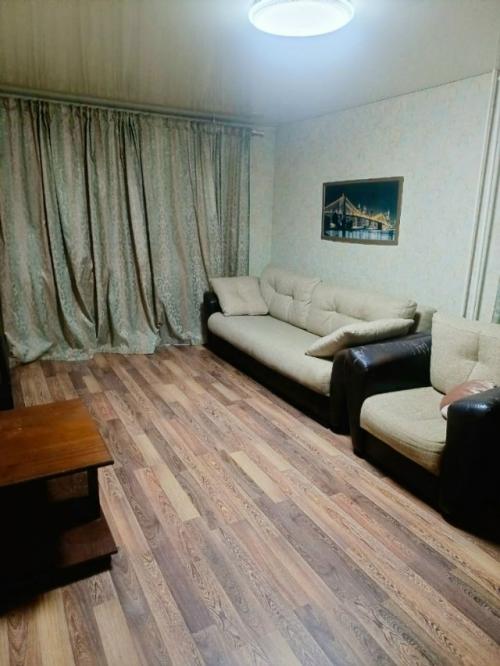 Сдам в аренду на длительный срок 3 х ком. 03