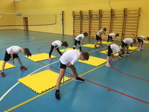 Свою работу кружок Детский Фитнес продолжает. 03