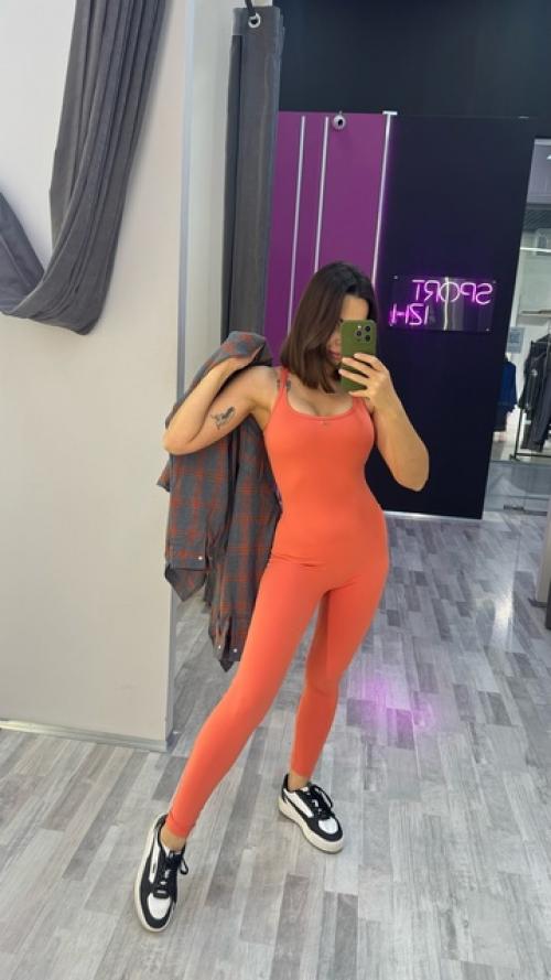 Всем привет!  Меня зовут Наташа, но многие знают меня как Туся. 02