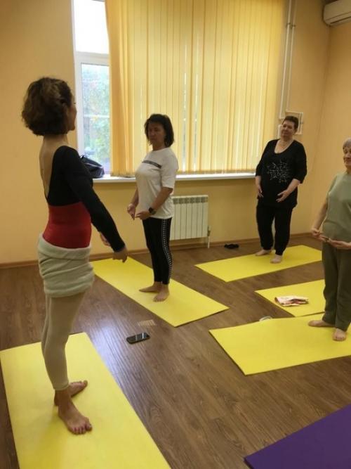 Новое направление занятий в истринском клубе активное долголетие - боди - балет. 03