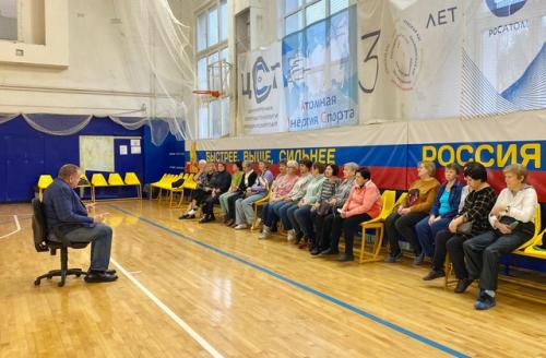 На неделе встретился с участниками социального проекта для ветеранов Спортивное Долголетие в городе десногорске. 02