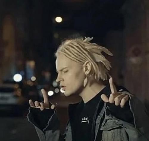 Ни одна девушка отныне не сможет занять мое сердце! 02