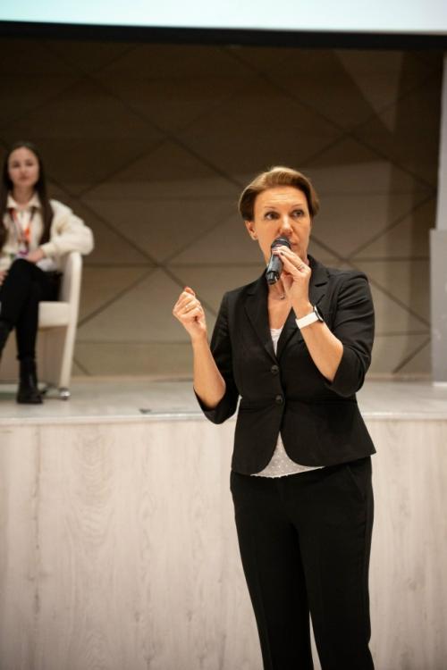 Наша команда растёт - и поэтому растёт Fitness Plaza и 7 FIT. 03 Наша команда растёт - и поэтому растёт Fitness Plaza и 7 FIT. 03