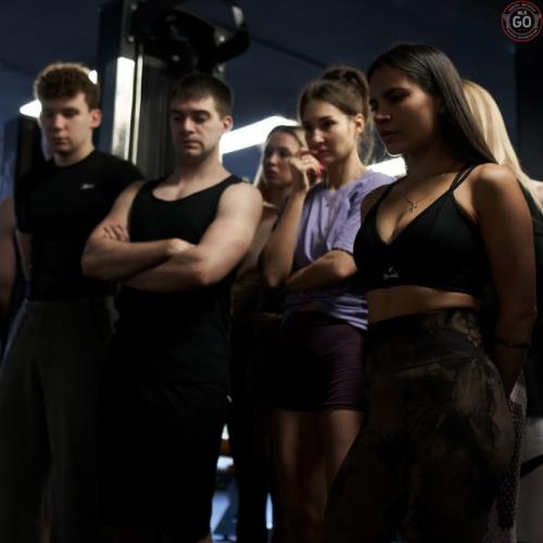 Хочу рассказать вам о своем небольшом шаге в мир фитнеса и тренерской деятельности. 02