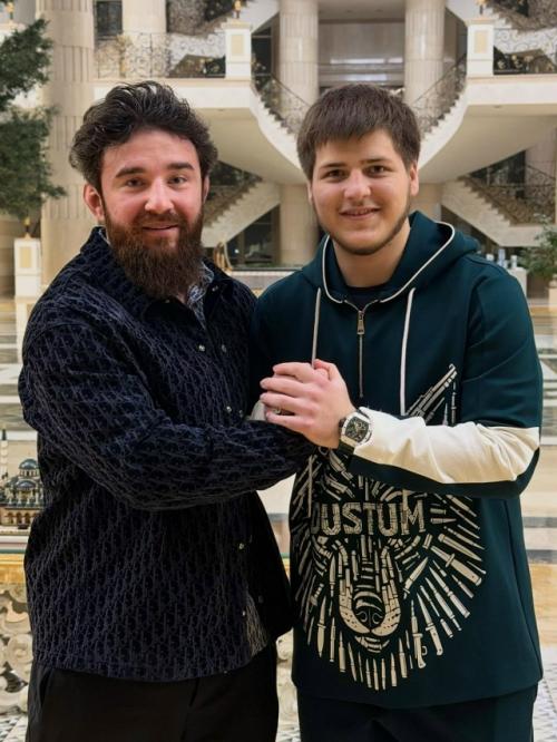 Эпизод 851.  Гость из-за океана. 01