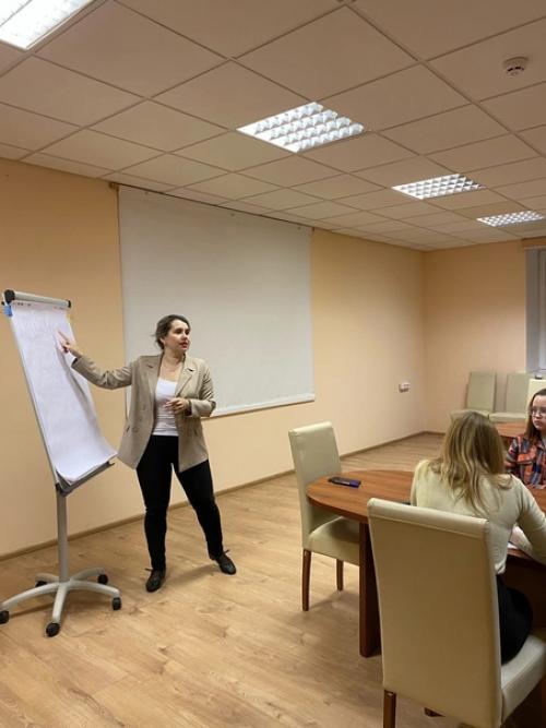 Вчера была очень интересная встреча с очень яркими девчонками! 02