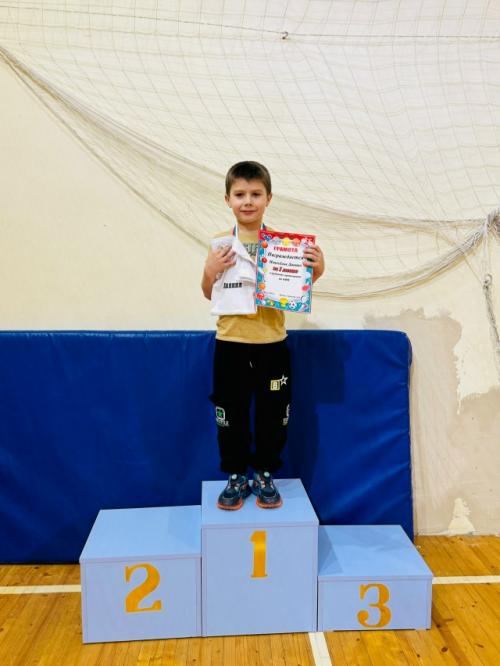 Завершающая тренировка в секции Детского Фитнеса в этом году прошла весело и задорно! 02