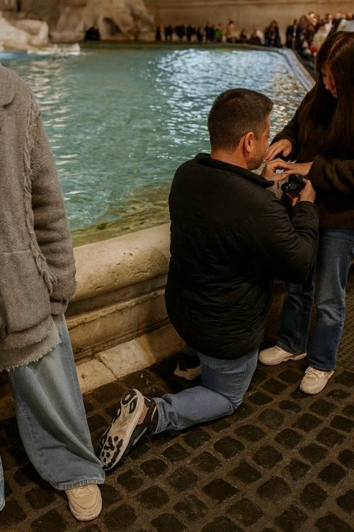 В Риме разыгралась почти кинематографичная сцена. 01