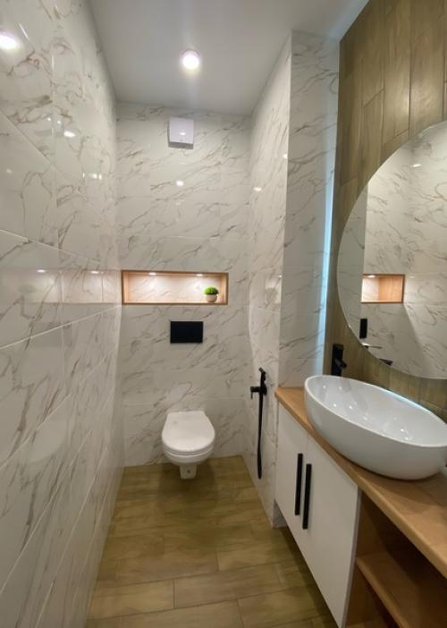 Мы представляем вашему вниманию уютную, светлую 2-комнатную квартиру с поквартирным отоплением в coвpeмeннoм микрорaйoне Фeстивальный. 07