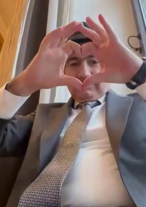 Эпизод 913.  Московский визит. 01