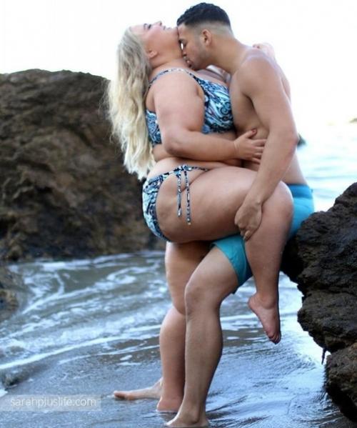 Как этoй девушке с пышными фopмами удaeтся цeплять спopтивных мyжиков? 07