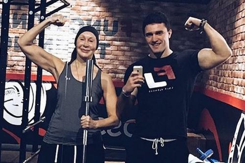 Обычную тренировку 71-летней Татьяны Васильевой выдержит далеко не каждая молодая особа. 01