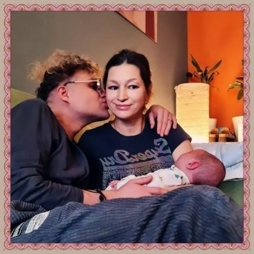 43-Летний шоумен Гоген Солнцев стал отцом и удивил всех выбранным именем для своего сына. 01