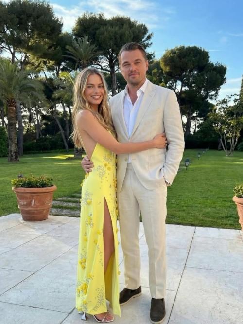 12 лет назад на съёмках волк с уолл - стрит познакомились Леонардо ди каприо и Марго Робби. 02