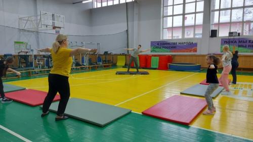 Калланетика для взрослых и детей. 01