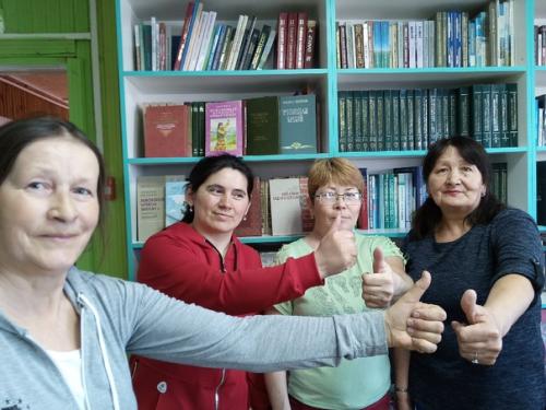 На улице весна, отличное настроение, а впереди еще наш праздник! 07