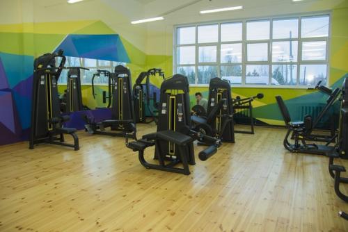 Александр Бурков открыл первый на территории иртышского поселения в омском районе спорткомплекс. 01