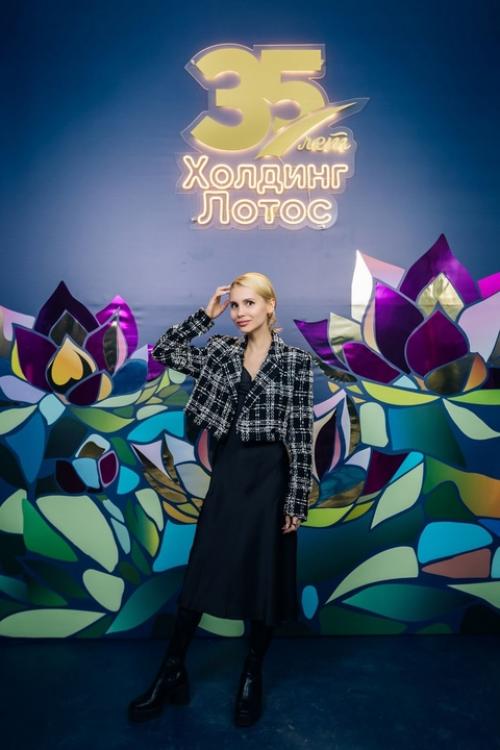 Лотос - Сила в Команде - таков девиз спортивной команды группы компаний лотос. 05 Лотос - Сила в Команде - таков девиз спортивной команды группы компаний лотос. 05