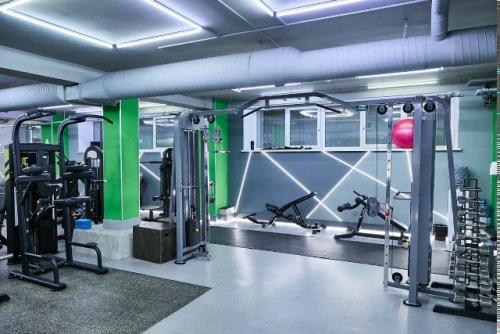 Праздники - не повод пропускать тренировки! 01