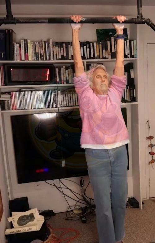 Американская спортсменка Энн крайл эссельстин в возрасте 90 лет установила выдающийся мировой рекорд. 01