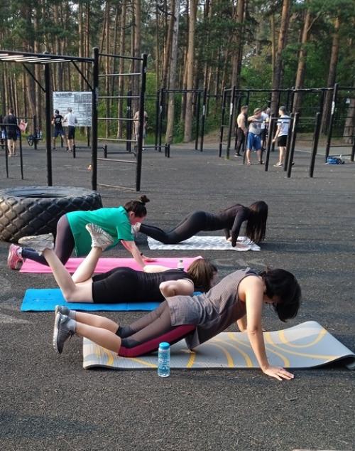 Кто куда в среду, а мы после работы в парк Гагарина. 03