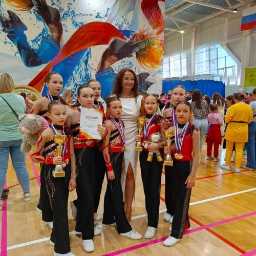 17 мая 2025 года на базе центра развития маунтинбайка в Чебоксарах прошли увлекательные и зрелищные соревнования по фитнес - аэробике. 04 17 мая 2025 года на базе центра развития маунтинбайка в Чебоксарах прошли увлекательные и зрелищные соревнования по фитнес - аэробике. 04