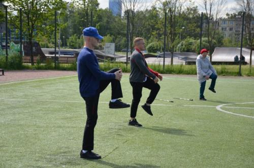 Этим летом в спортивной зоне парка авиаторов стартовал исследовательский проект Фитнес под Открытым Небом. 02