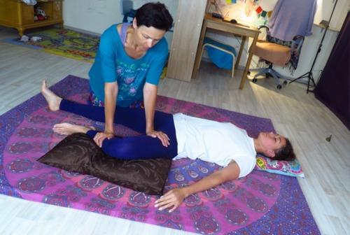 Вчера ко мне на массаж приходила моя любимая Нафиса, моя супер - наставница по фитнесу, замечательный человек и прекрасная женщина. 02