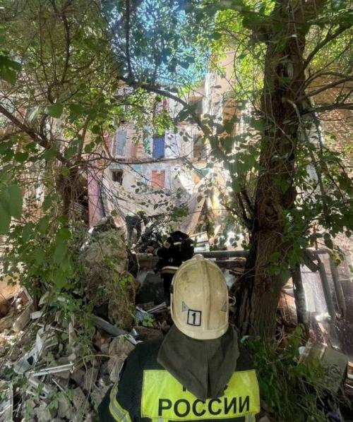 Эпизод 390.  Обрушение дома. 01