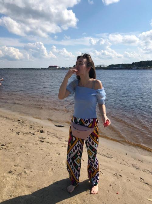 Наслаждаясь летом, с таким же наслаждением хочу рассказать о своём новом открытии в сфере снижения веса, ну что помчали? 01