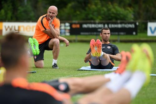 Шахтер в Нидерландах: охотники за автографами. 05