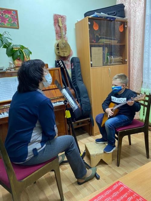 Осталось совсем немного дней до начала учебного года. 01 Осталось совсем немного дней до начала учебного года. 01