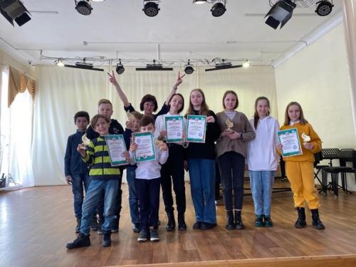 Осталось совсем немного дней до начала учебного года. 05 Осталось совсем немного дней до начала учебного года. 05