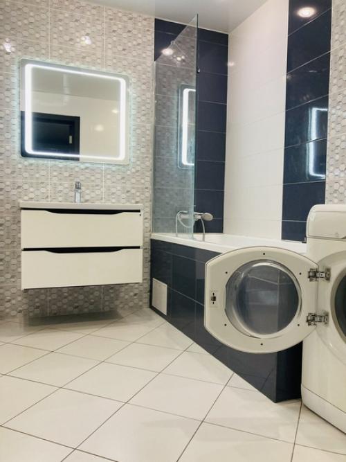 Огромная однушка с евроремонтом по улице Турова - 20, на 2-ом этаже 10- ти этажного кирпичного дома 2017 года постройки. 07