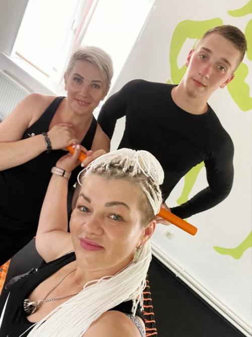 Этот вид фитнеса популярен благодаря своим преимуществам, среди которых: 02 Этот вид фитнеса популярен благодаря своим преимуществам, среди которых: 02