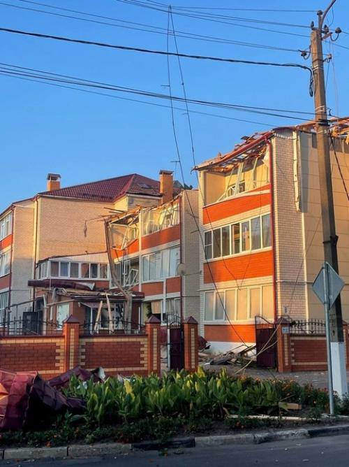 Результате очередной атаки вооружённых сил Украины по городу Суджа курской области пострадали трое детей и двое взрослых. 01